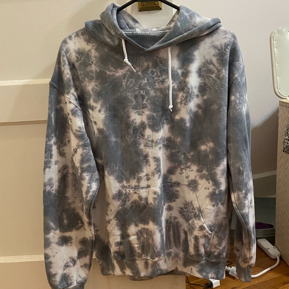 Womens medium tie dye hoodie NWT
